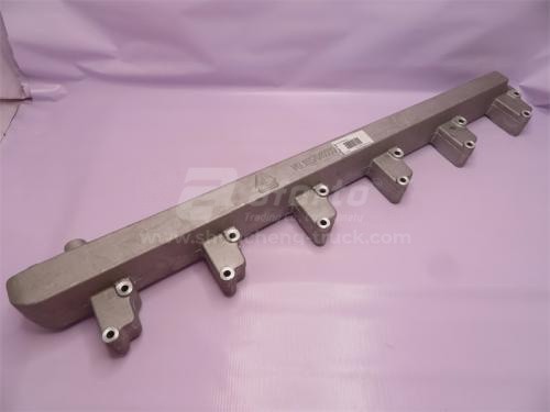 Труба подачи антифриза из ГБЦ HOWO 0030