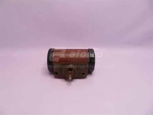 Цилиндр тормозной главный XCMG GR180/215 новый модель