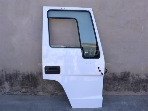 Дверь кабины HOWO V7 в сборе белый правая