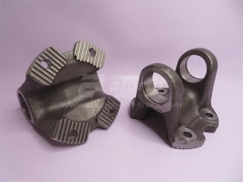 Фланец кардана HOWO D = 180 /крестовина 144*57 /Отверстий = 4