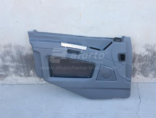 Обшивка двери SHAANXI X3000 электрический левая