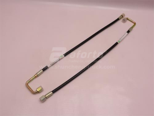 Шланг гидравлики подъема кабины HOWO TX380/TX400/TX440/T5G310/C7H 450 mm (оригинал)