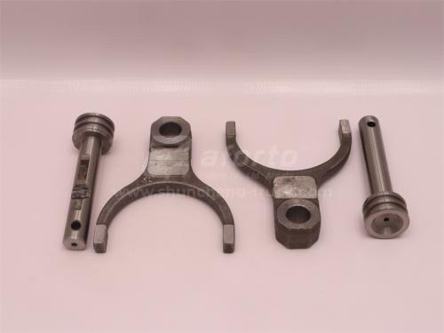 Вилка коробки отбора мощности (для КПП HW) HW70 с валом (оригинал)