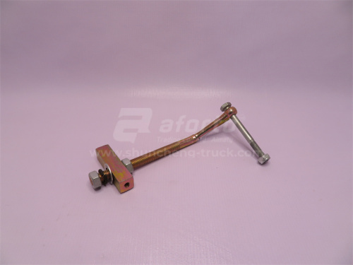 Болт натяжитель ремня кондиционера HOWO