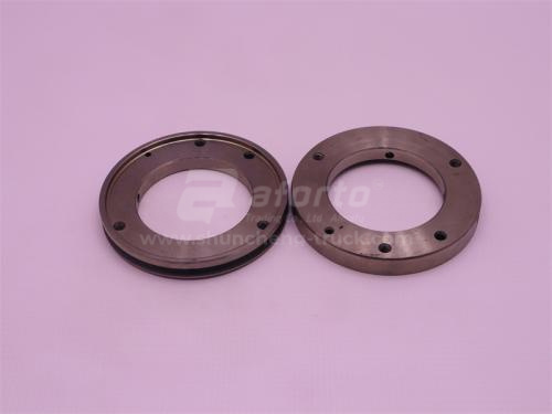 Кольцо маслоотражательное крышки первичного вала КПП HW25712