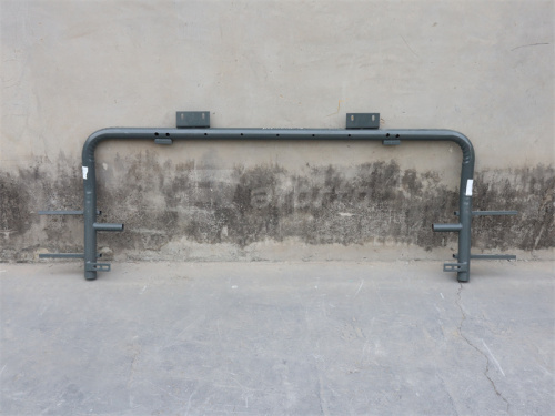 Крепление бампера HOWO 2010