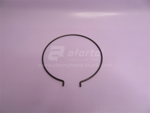 Кольцо стопорное STEYR подшипника вала конической пары среднего моста