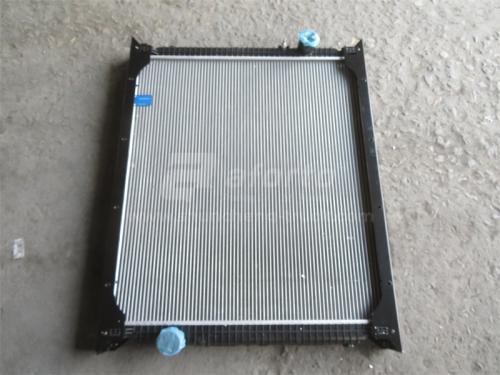 Радиатор охлаждения HOWO 0230 371 л.с. пластмассовый