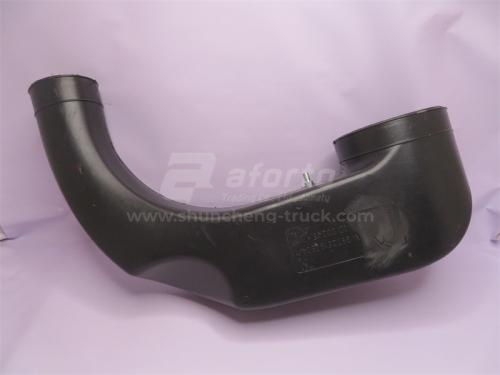 Патрубок воздухозаборника HOWO 0904/1