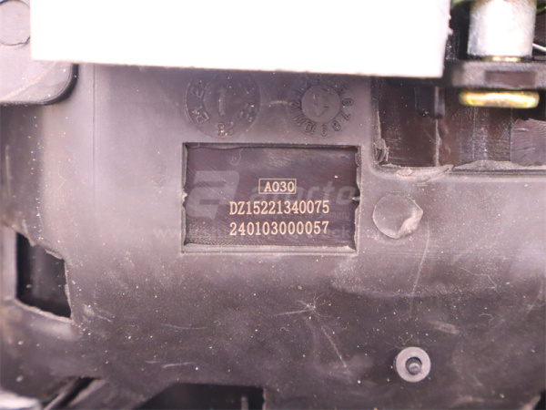 Ручка двери кабины наружная SHAANXI H3000S/M3000S левая