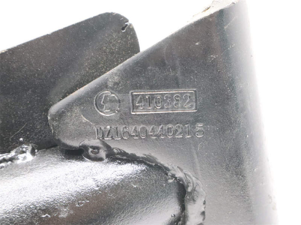 Кронштейн крепления кабины SHAANXI F3000 правый