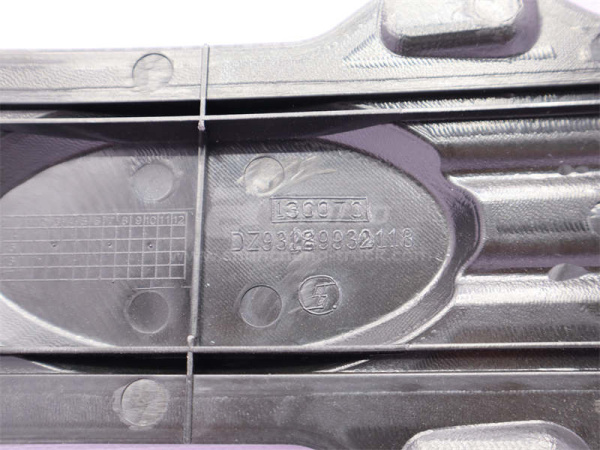 Заглушка бампера противотуманной фары SHAANXI F3000 правая