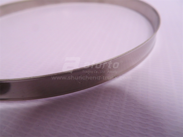 Хомут червячный широкий D = 100-120