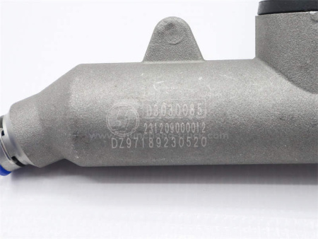 Цилиндр сцепления главный SHAANXI M3000 30522 (оригинал)