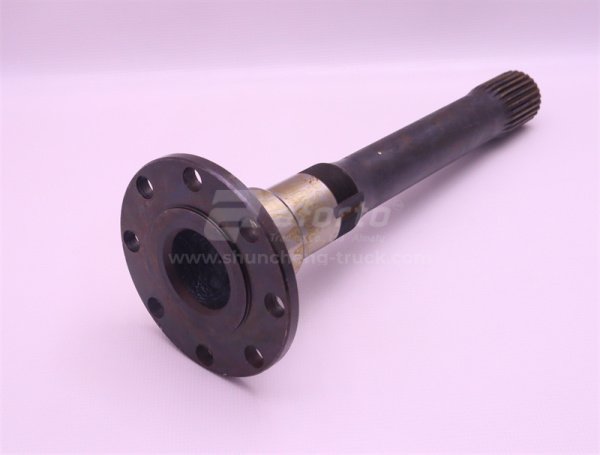 Вал среднего моста AC16 проходной (165 фланец.8 отв.26 шлицов) 445mm