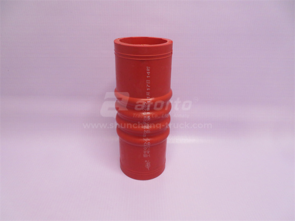 Патрубок радиатора SHAANXI нижний 60*60*200 QINYAN