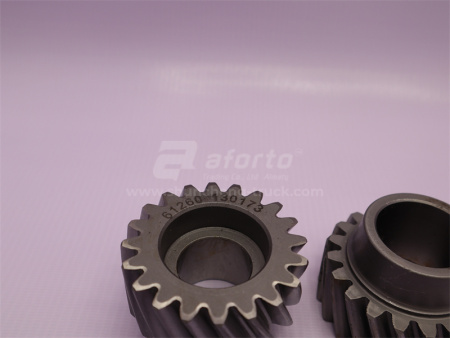 Шестерня привода компрессора WD615 27.5*33.5 Z = 20