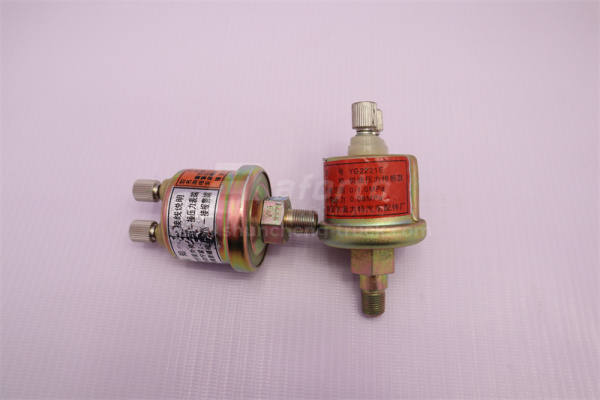 Датчик давления масла WEICHAI DEUTZ TD226B (хорошее качество)