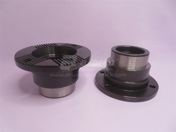 Фланец моста HOWO 70T AC26 180/107/58/4 (диаметр /высота 107mm/шлицы /отверстия) (оригинал)