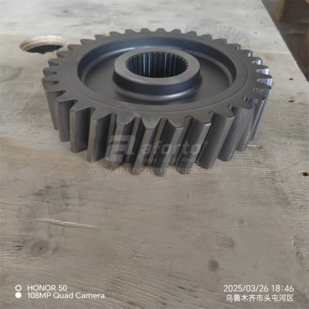 Шестерня SINOTRUK MCP16 среднего моста ведущая Z = 32