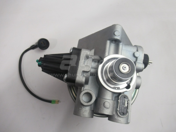 Осушитель воздуха 8,1 bar с подогревом и регулятором DAF, SCANIA, MAN 4324101020