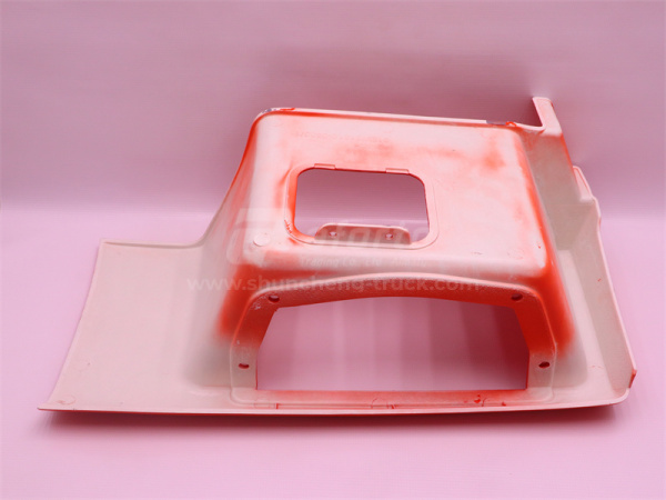 Щиток подножки SITRAK C7H низкий красный левый