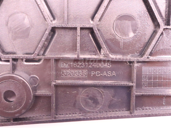 Ступень SHAANXI X6000 алюминиевая верхняя левая (оригинал)