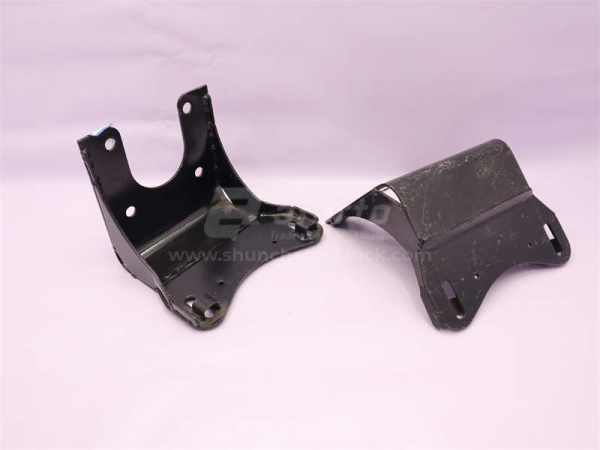 Кронштейн бампера SHAANXI F2000 левый (оригинал)