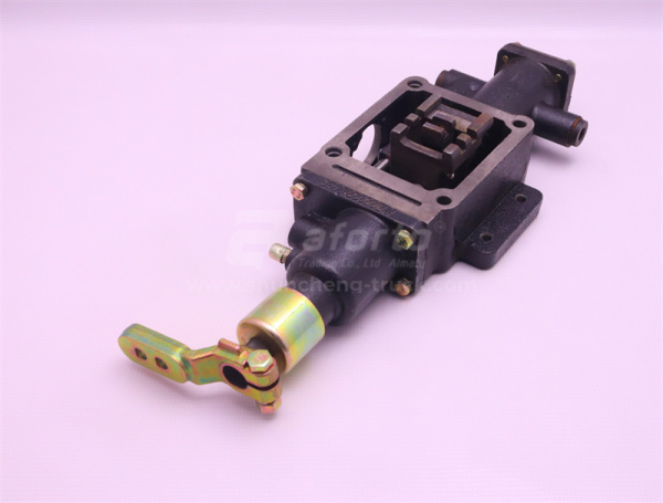 Механизм переключения КПП SINOTRUK HW18709 в сборе