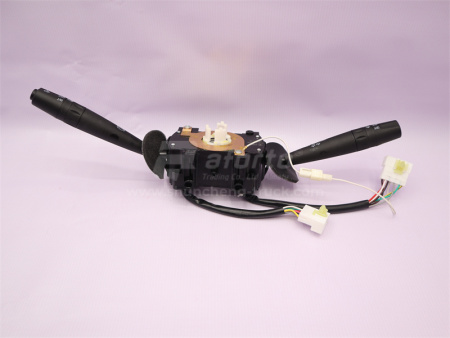 Переключатель света и поворотов подрулевой SHAANXI M3000/L3000 с проводком (оригинал)