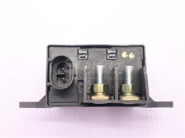 Реле стартера HOWO 2008 промежуточное(в блоке предохранителей) (оригинал)