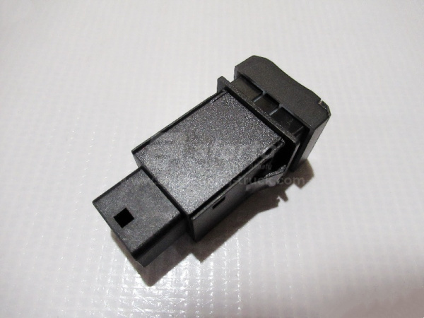 Переключатель щитковый SHAANXI X5000/H3000S электрический рожок 3A (оригинал)