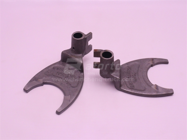 Вилка КПП переключения передач 1 и 2 FAST 12JS160T