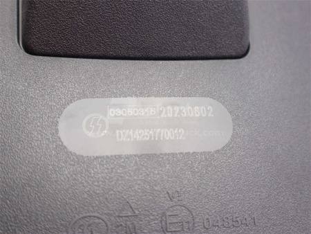 Зеркало SHAANXI X3000/X5000/L3000 нижнего вида (малое круглое) с кронштейн (оригинал)