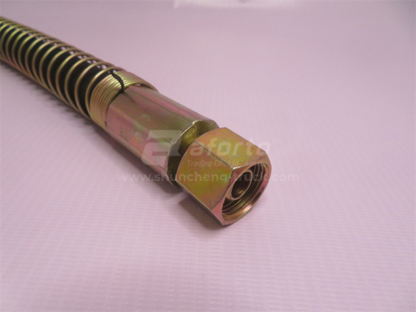 Шланг гидроцилиндра рулевого HOWO 70T (оригинал)