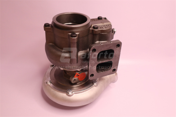 Турбокомпрессор 4029184/4029180 XCMG GR215 6CT 4029184/4029180 AFORTO