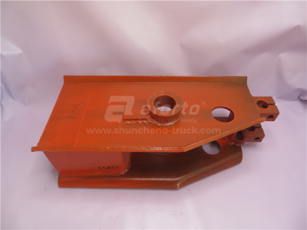 Кронштейн качели полуприцепа средняя толщ 10 палец 50 правой