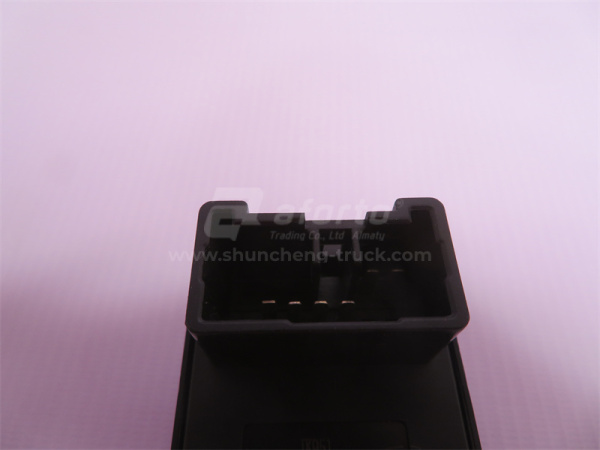 Переключатель стеклоподъёмника XCMG QY25K левый