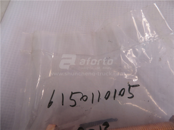 Болт 10*95*1.5 коллектора выпускного HOWO 10*95 (хорошее качество)