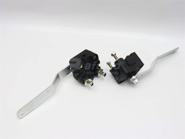 Кран регулятор уровня SHAANXI X3000 передний