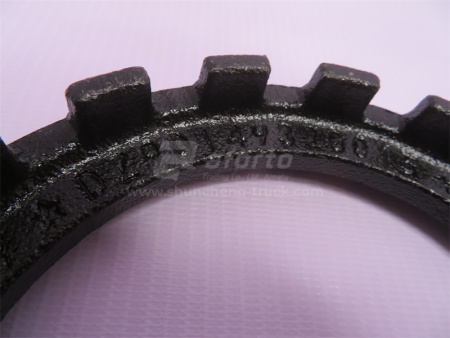 Гайка регулировочная дифференциала редуктора моста левый SHAANXI TGX