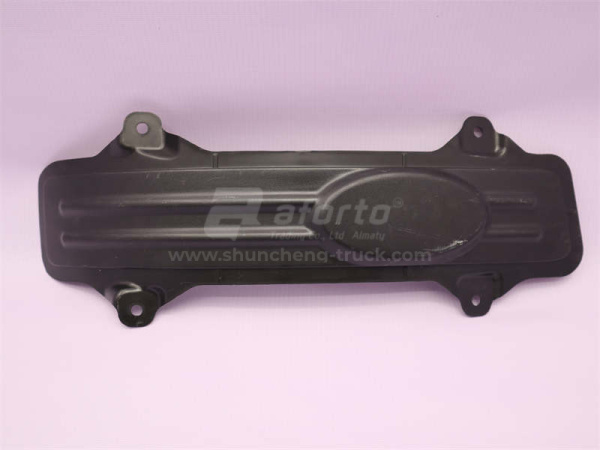 Заглушка бампера противотуманной фары SHAANXI F3000 правая