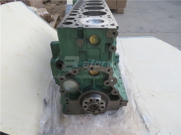 Блок двигателя в сборе SINOTRUK WD615.69EVB 336л.с (шорт блок) LAIYANGZHONGYAO