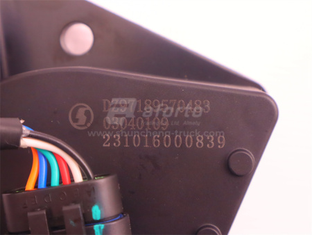 Педаль газа SHAANXI X5000 с датчиком положения (оригинал)