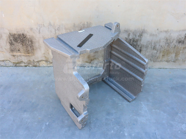 Ящик инструментами HOWO TX правый (оригинал)