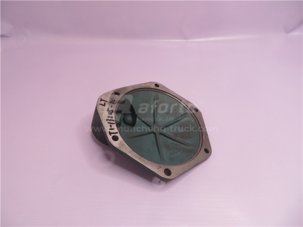 Крышка шестерни компрессора SINOTRUK