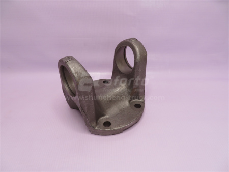 Фланец кардана HOWO/TX400/TX440/C7H D = 165 /крестовина D = 57 /Отверстий = 4