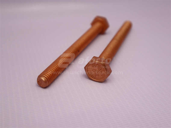 Болт 10*97*1.5 коллектора выпускного HOWO QINYAN