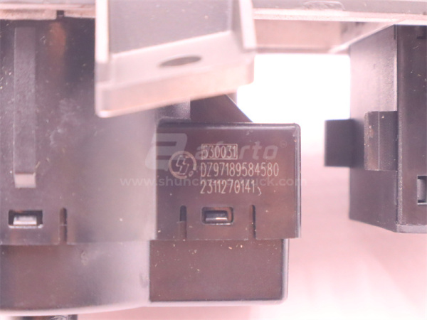 Переключатель света комбинированный SHAANXI X5000/H3000S (оригинал)