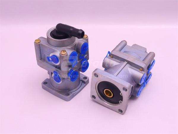 Цилиндр тормозной главный HOWO (6 отв) Pener